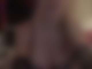 JanieDarling MILF webcam performer live streaming