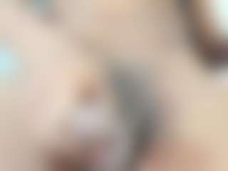Live cam show with Mia-hornny - Orgasm on Camsoda