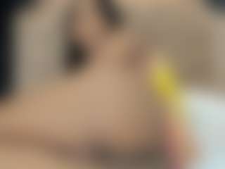 Live cam show with Mia-hornny - Tease on Camsoda