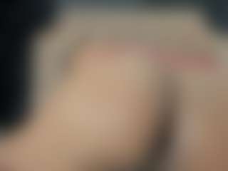 Live cam show with Mia-hornny - Tease on Camsoda