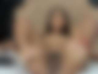 Live cam show with Mia-hornny - White on Camsoda | colombia