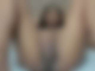 Live cam show with Mia-hornny - Gape on madthumbs