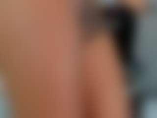 Live cam show with Mia-hornny - HD on Camsoda