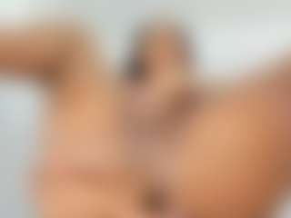 Mia-hornny's Live Sex Cam Show