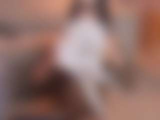 Live cam show with mia-ocampo - Erotic on TeamSkeetLive