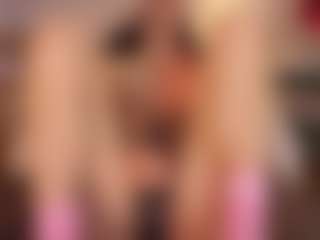 Live cam show with MimiPetitte - Flash on dropp.cam