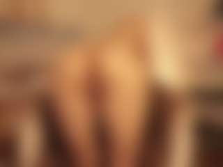 Live cam show with MimiPetitte - College on StripNow