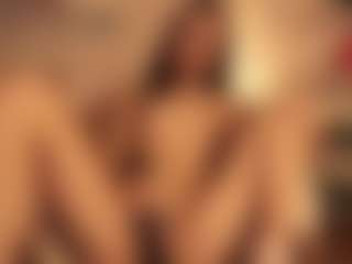 Live cam show with MimiPetitte - College Brown Hair on Camsoda