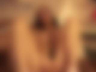Live-camshow met MimiPetitte - Handjob op Camsoda
