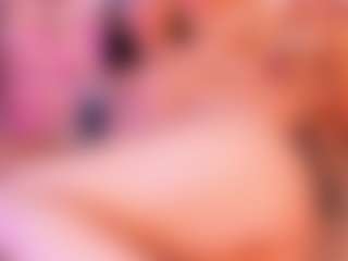 Live cam show with NadiaJalil - Green Eyes on TeamSkeetLive