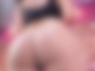 NadiaJalil's Live Sex Cam Show