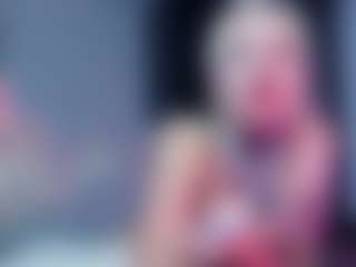 Live cam show with Xandra - Thin on Strip Flash - Live Sex Shows