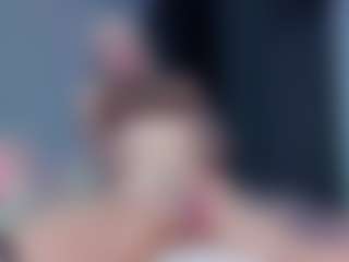 Live cam show with Xandra - Blue Eyes on Fling VIP Chat