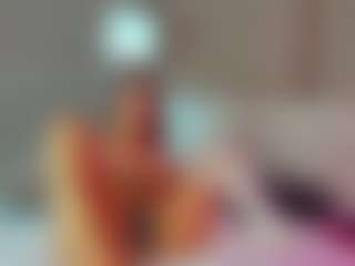 Live cam show with Nikki - Dildo on Fapmatic.com