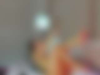 Live cam show with Nikki - Brown Hair on instabang