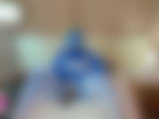 Live cam show with Nikki - Shaved Pussy on https://playwithruby.com