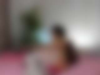 Spettacolo in cam dal vivo con Nikki - Gray Eyes su Camsoda
