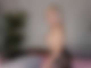 Nikki's Live Sex Cam Show
