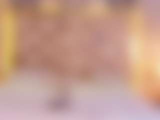 QueenMiranda4's Live Sex Cam Show