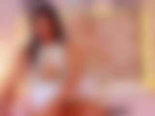 QueenMiranda4's Live Sex Cam Show