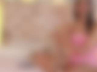 QueenMiranda4's Live Sex Cam Show