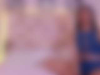QueenMiranda4's Live Sex Cam Show