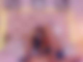 QueenMiranda4's Live Sex Cam Show