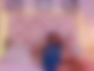 QueenMiranda4's Live Sex Cam Show