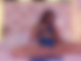 QueenMiranda4's Live Sex Cam Show