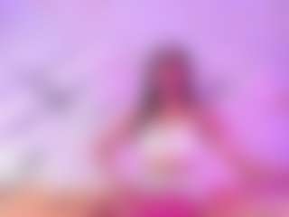QueenMiranda4's Live Sex Cam Show