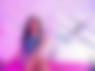 Live cam show with QueenMiranda4 - Nipple Piercings on AdultVida.com