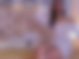 Live cam show with QueenMiranda4 - Average on slutload