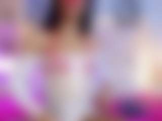 QueenMiranda4's Live Sex Cam Show