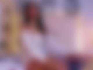 Live cam show with QueenMiranda4 - No Smoking on Camiplay Live