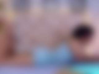 Live cam show with QueenMiranda4 - Average on CSO-WL
