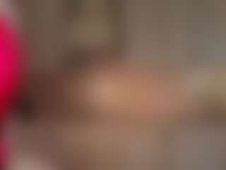 Live cam show with RaneeDreger - Striptease on Cam Slut