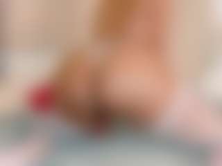 Live cam show with SarayCortez - Double Penetration on mypornchat.com