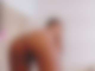 Live cam show with SarayCortez - Double Penetration on Camming Site