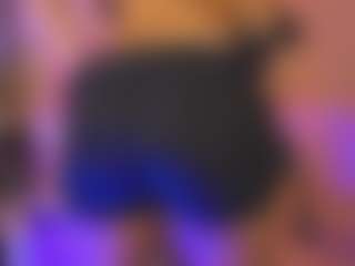 Live cam show with scaryfire - Ebony on MyBangCams | colombia