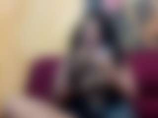 Live cam show with scaryfire - Petite on xDating