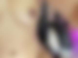 Live cam show with Selene-Diior - Foot Fetish on live18s.com