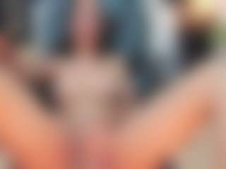 Live cam show with Selene-Diior - Skinny Teen (18+) on Fling VIP Chat