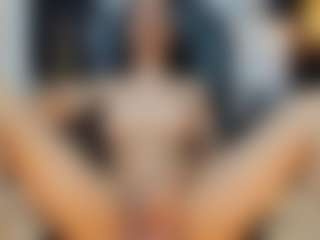 Selene-Diior's Live Sex Cam Show