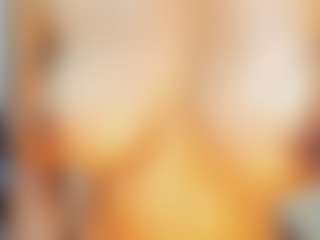 Live cam show with Selene-Diior - Petite Teen (18+) on hrnylive.com