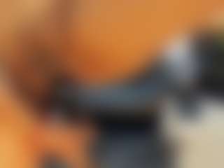 Live cam show with Selene-Diior - Petite Teen (18+) on camtv