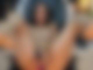 Live cam show with Selene-Diior - Spy Petite on Camsoda