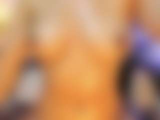 Live cam show with Selene-Diior - Brown Eyes Toys on Camming Site