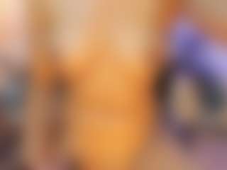 Live cam show with Selene-Diior - Dildo on SquirtSoMuch