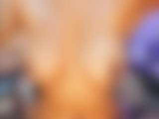 Live cam show with Selene-Diior - Shaved Pussy on madthumbs