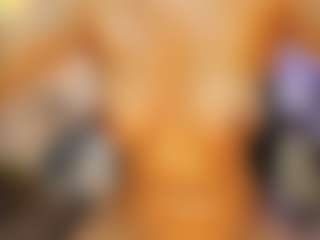 Live cam show with Selene-Diior - Strapon on TeamSkeetLive